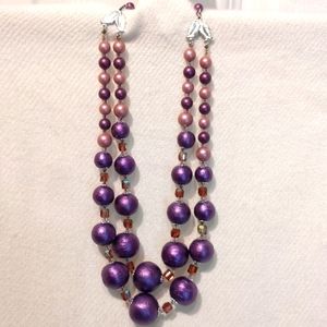 Vintage 1950's double string necklace in purple